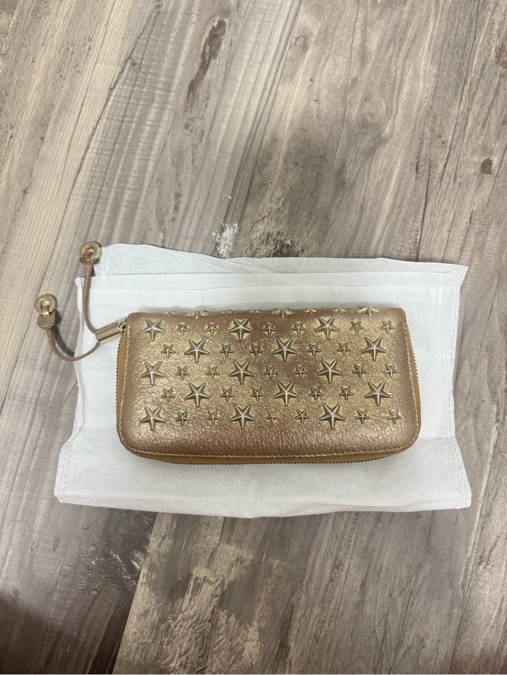 Jimmy Choo Metallic Filipa Star-Stud Zip Wallet